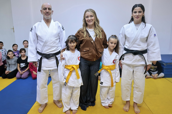 Başkan Mutlu, judo kursunun antrenmanına katıldı