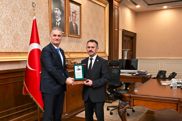 Tapu Kadastro 2. Bölge Müdürü Uzun’dan Vali Aktaş’a ziyaret