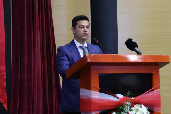 Başkan Ünlü’den 25 Kasım Kadına Yönelik Şiddete Karşı Uluslararası Mücadele Günü mesajı