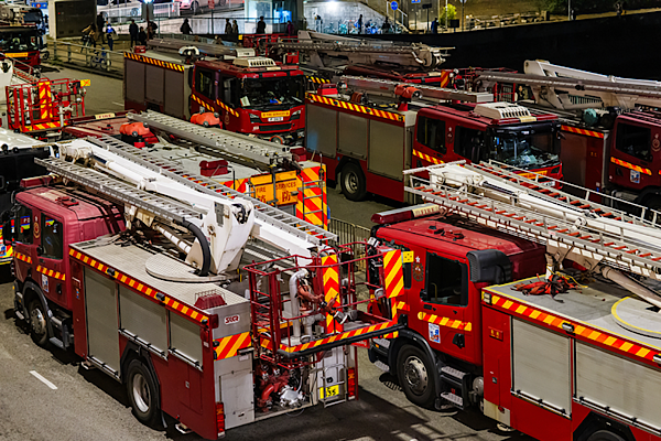 ‌Hong Kong’da yangın söndürme ve arama çalışmaları tamamlandı