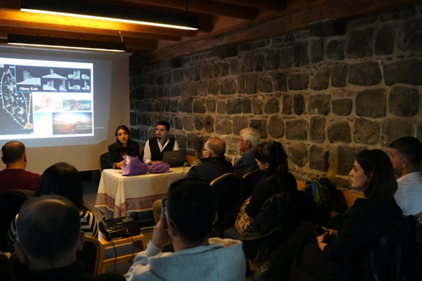 Diyarbakır’da Zerzevan Kalesi söyleşisi gerçekleştirildi