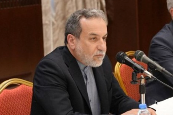 Araghchi ile Vieira telefon görüşmesi gerçekleştirdi