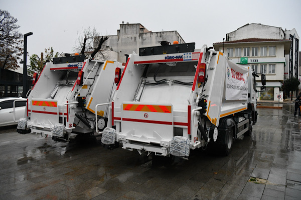 Keşan Belediyesi iki temizlik aracını envanterine kattı