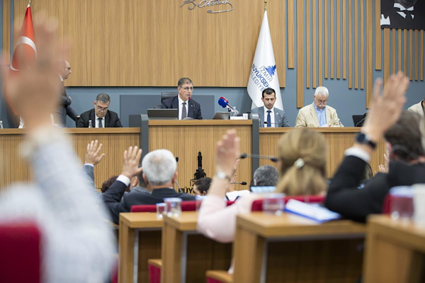 İZBAN’da “Genç Tarife” başlıyor