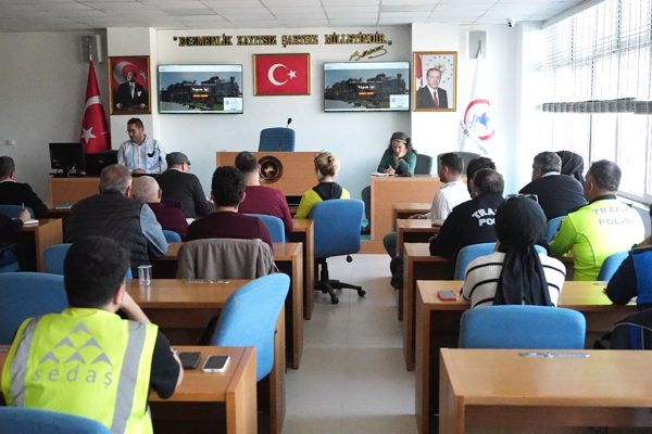 Düzce’de içme suyu çalışmaları kurumların iş birliği ile yürüyecek