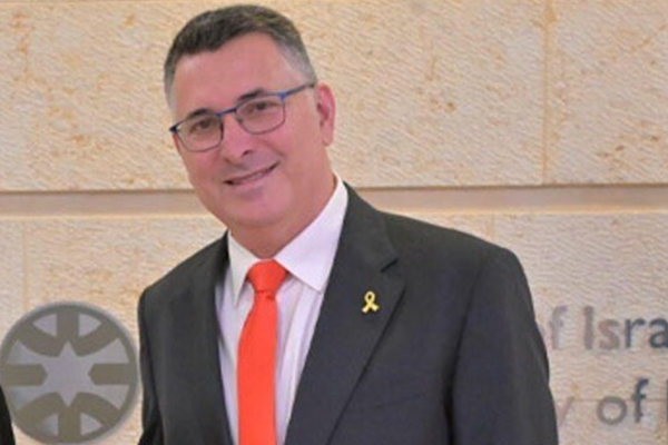 Saar: Dublin’deki İsrail Büyükelçiliği’ni kapatma kararının en doğru ve adil karar