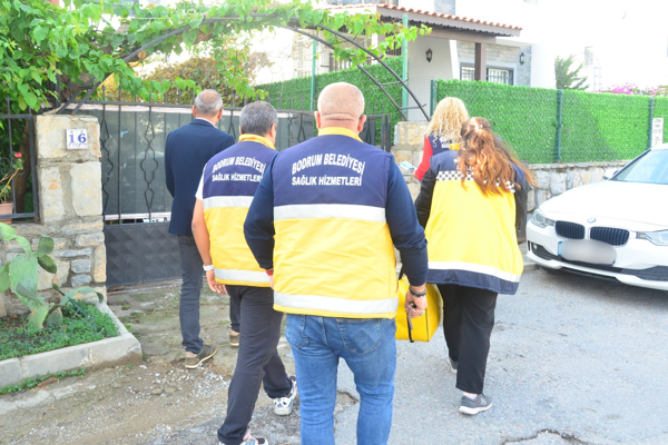 Bodrum Belediyesi’nden 385 haneye moral ziyareti