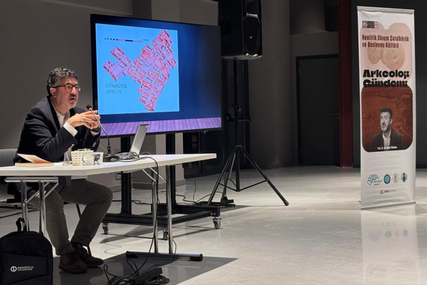 “Arkeoloji Gündemi” söyleşilerinde Çatalhöyük konuşuldu