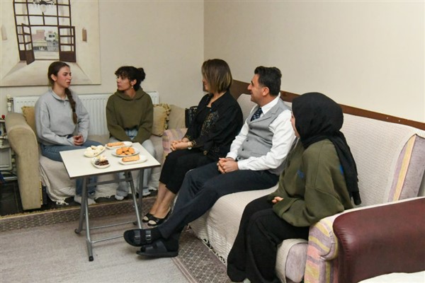 Tunceli’de öğrencilere düzenli gıda desteği uygulaması başlatıldı