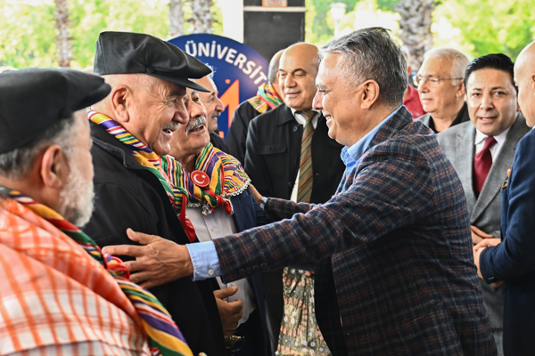 Başkan Uysal, Yörük Oyunları Çalıştayı’na katıldı
