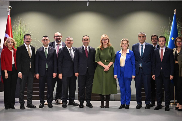 Bakan Kacır: Türkiye ile Avrupa Birliği arasındaki ilişkilere ivme kazandıracağız