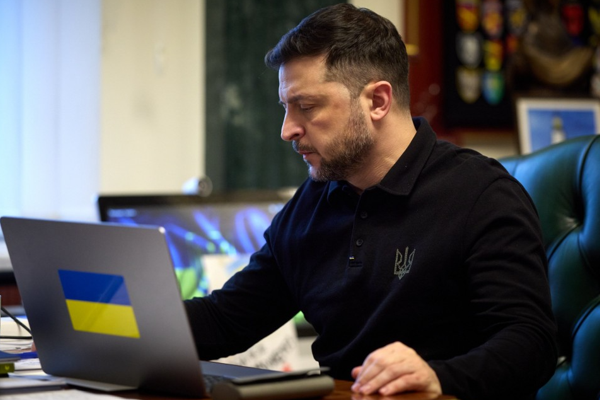 Zelenski, AB Komisyonu Başkanı Leyen ile görüştü