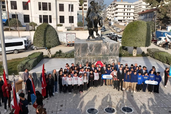 Hatay’da Öğretmenler Günü töreni düzenlendi