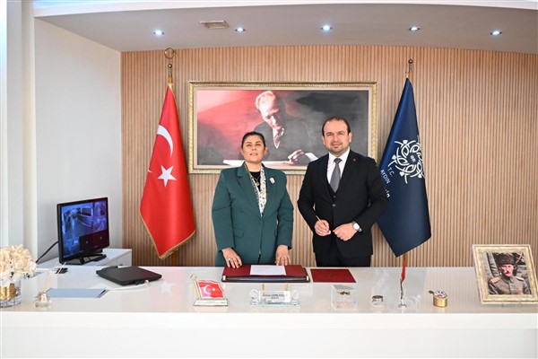 “Mobil Diş Sağlığı Hizmetleri” için imzalar atıldı