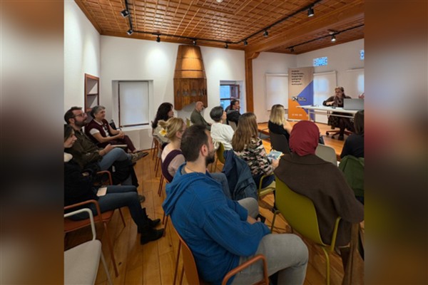 Kültür Fabrikası’nda sanat söyleşileri başladı