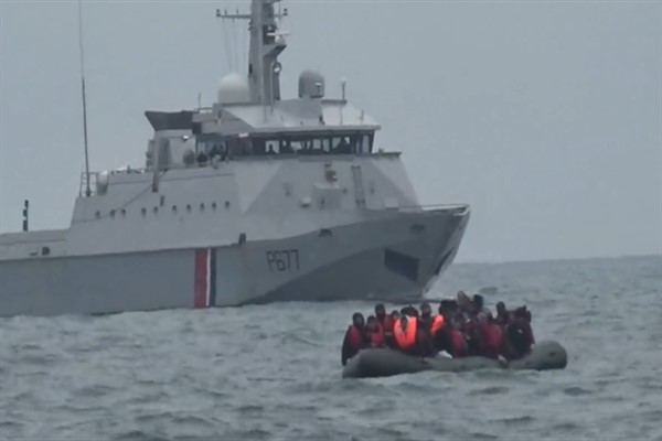 İngiltere’de göçmen yasaları sertleşiyor