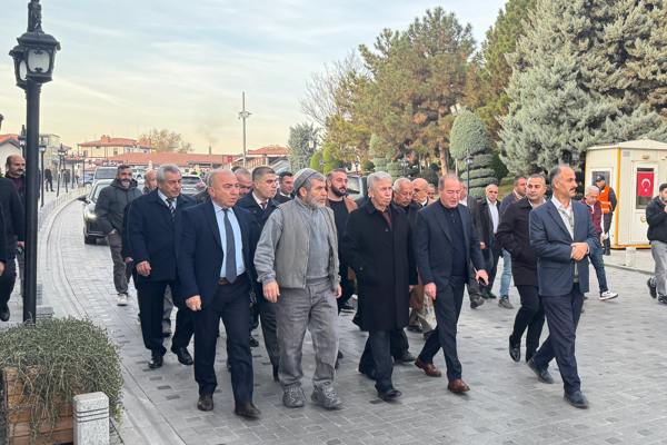 Başkan Yavaş, Hacı Bayram esnafıyla buluştu