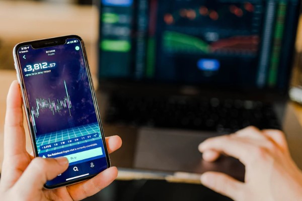 MarketVector: Kripto paraların en risklileri düşük seviyelere geriledi