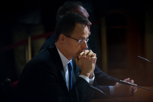 Szijjarto: Orban’ın Putin ile yaptığı görüşme tamamlandı