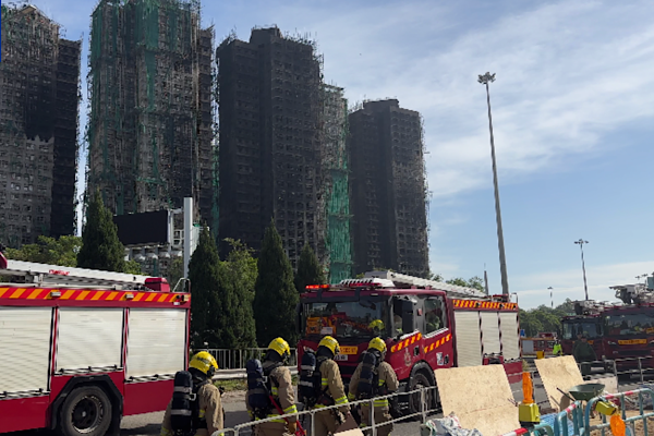 Hong Kong’da yangında haber alınamayanlardan 144’üne ulaşıldı
