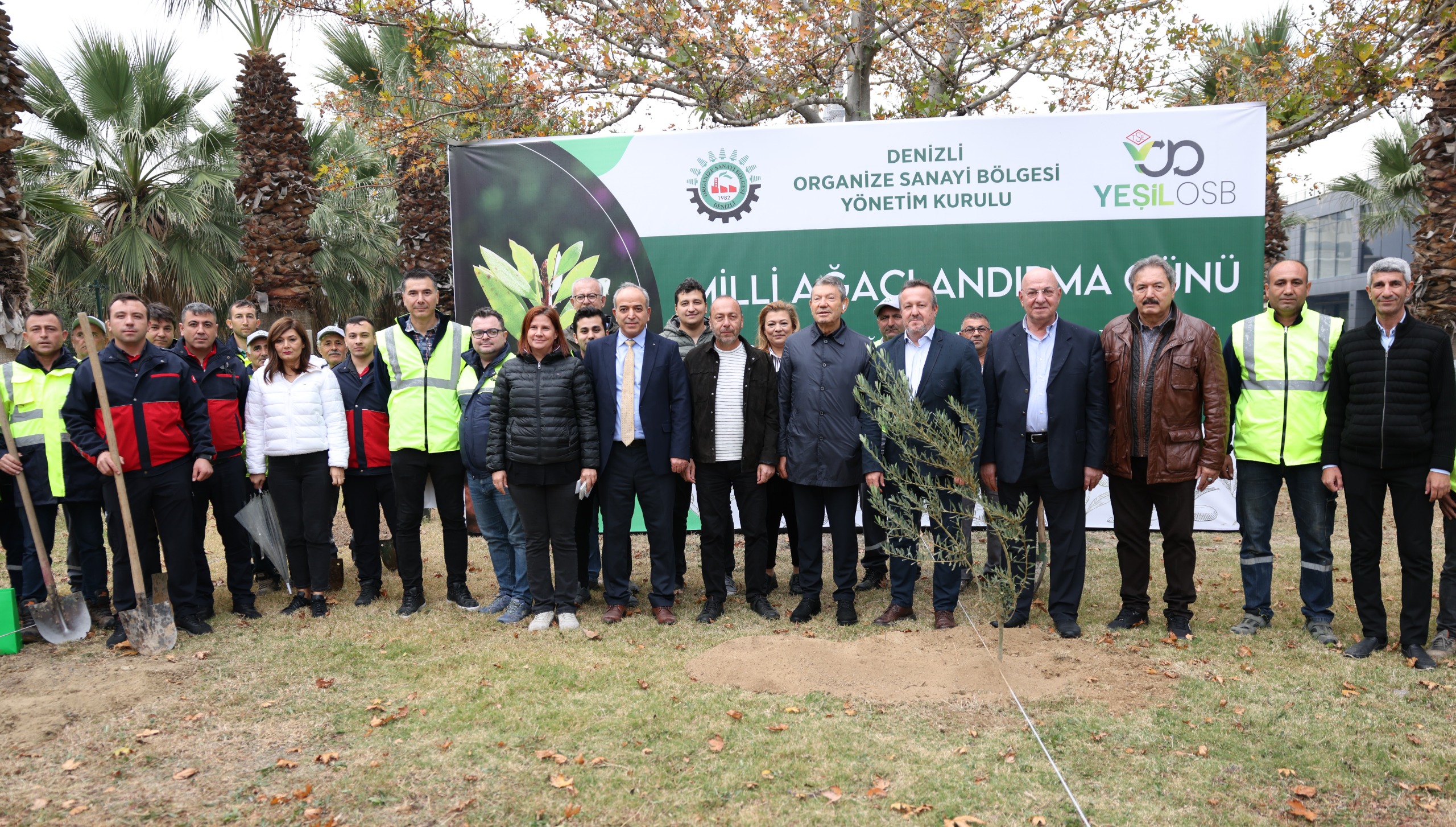 DENİZLİ OSB’DEN DOĞAYA VE GELECEĞE YATIRIM MİLLİ AĞAÇLANDIRMA GÜNÜ’NDE FİDANLAR TOPRAKLA BULUŞTU