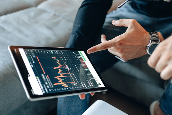 İkon Menkul: BIST100 endeksi güne hafif alıcılı bir açılışla başlayabilir