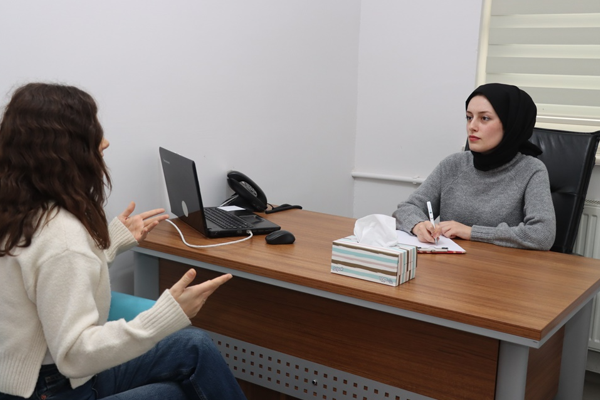 Yalova’da psikolojik danışmanlık hizmeti sürüyor