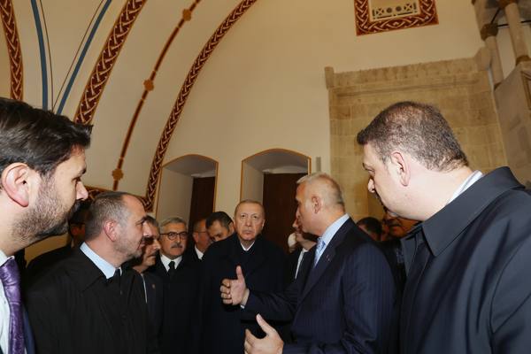 Cumhurbaşkanı Erdoğan, Habib-i Neccar Camisi’ni gezdi