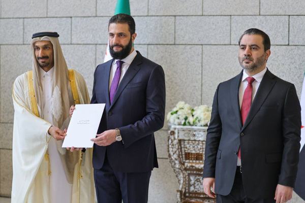 Suriye Cumhurbaşkanı Şara, Katar Büyükelçisi Al Sharif’i kabul etti