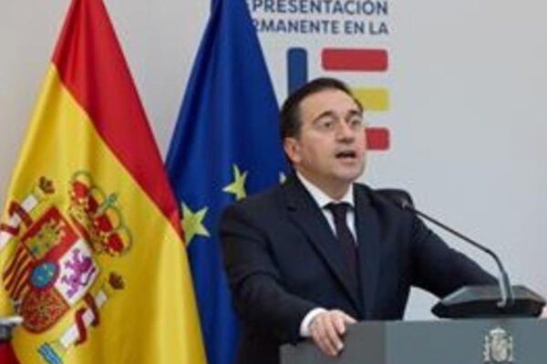 Albares, Faus ile görüştü