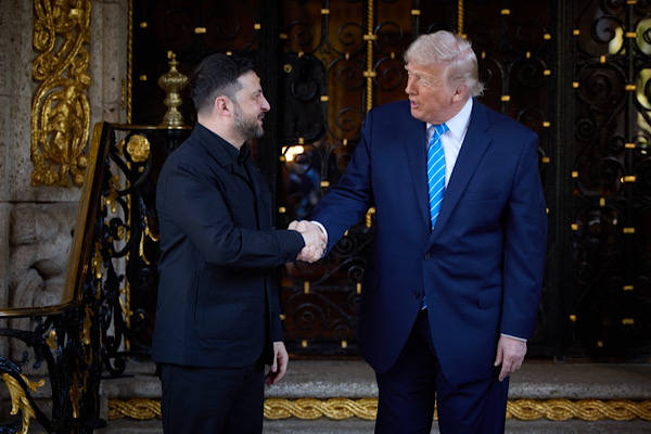 Zelenski ve Trump Florida’da bir araya geldi