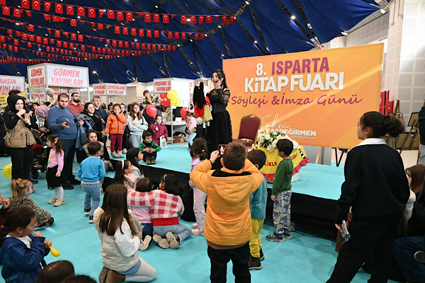 8. Isparta Kitap Fuarı devam ediyor