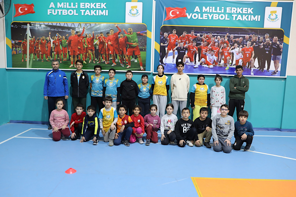 Haliliye’de basketbol ve voleybol kursları devam ediyor