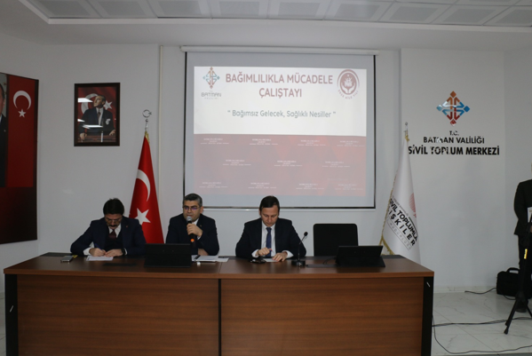 Batman’da Bağımlılıkla Mücadele Çalıştayı düzenlendi