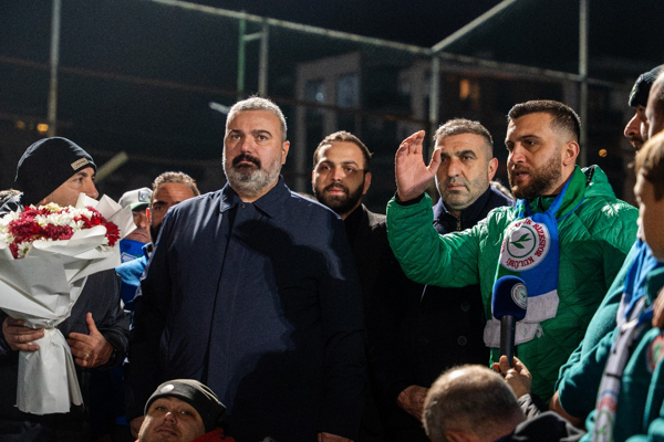 Başkan Turgut’tan Çaykur Rizespor antrenmanına ziyaret