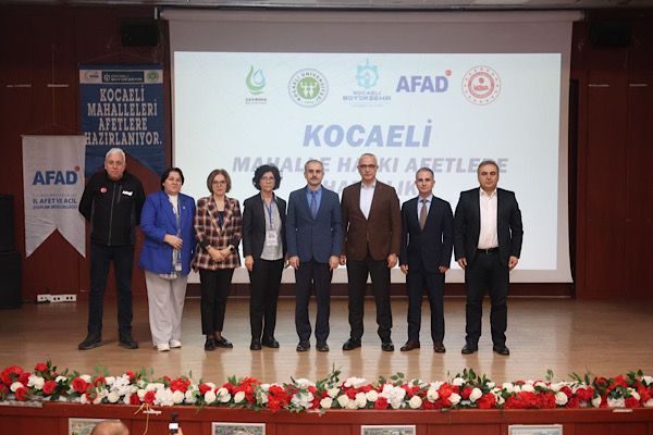 Çayırova’da “Mahalle Halkı Afetlere Hazırlık Eğitimi Projesi” başladı