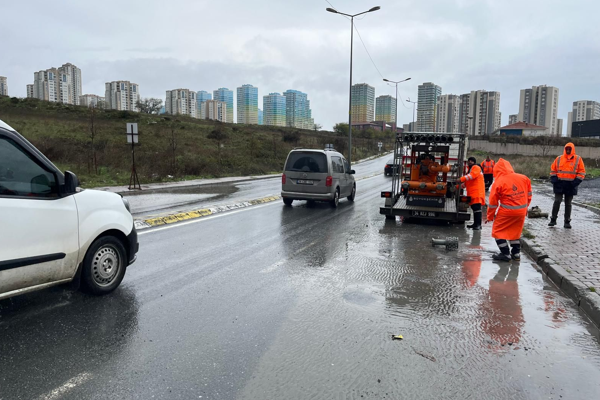 İstanbul’un bazı bölgelerinde metrekareye 67 kilogram yağış düştü