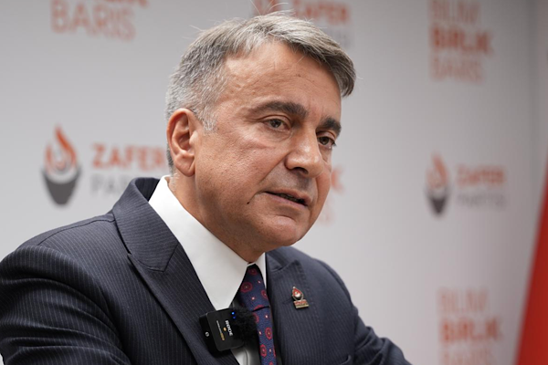 Karamahmutoğlu: Türkiye’nin ulusal onurunu zedeledi