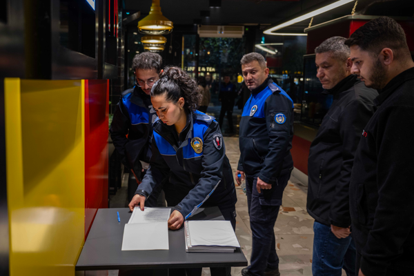 Bornova Belediyesi’nden yılbaşı öncesi denetim