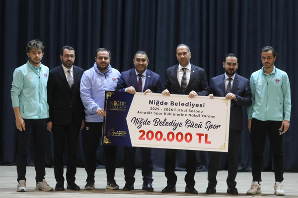 Niğde Belediyesi’nden amatör spor kulüplerine destek