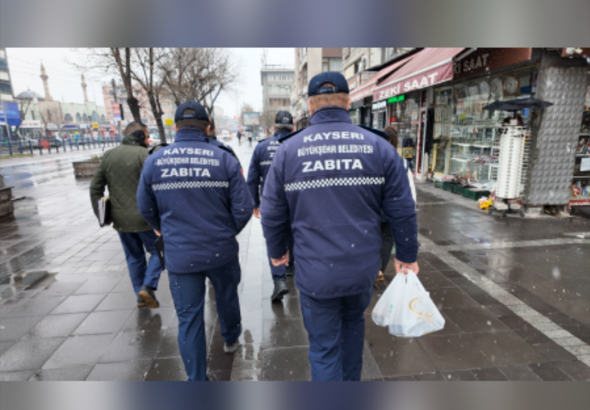 Büyükşehir Zabıta ekipleri, denetimlerine devam ediyor