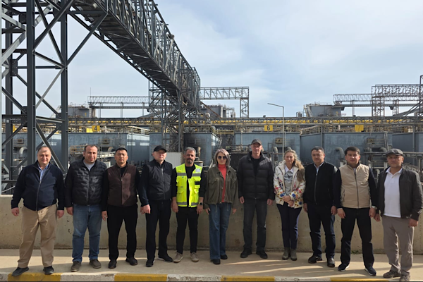 Kırgızistan heyeti, Büyükşehir’in Kızıllı Katı Atık Tesisi’ni ziyaret etti