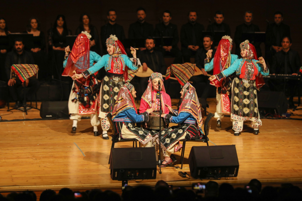 Bursa’da “Kafkaslar’dan Anadolu’ya” konseri düzenlendi