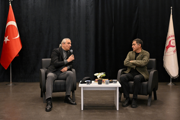 Bornova’da Kent Söyleşileri’nde Türk Şiiri’nin izlerini anlatıldı