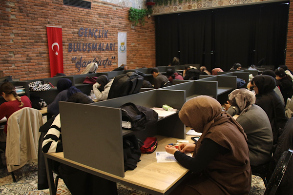 Haliliye’de Öğrencilere Sınav Maratonu Desteği