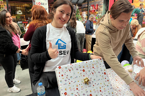 LÖSEV’den “Dilek Topla Benim İçin” projesi