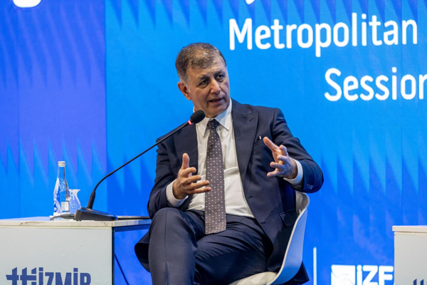 Başkan Tugay: Turizmi geliştirmek için sorumluluğumuz büyük