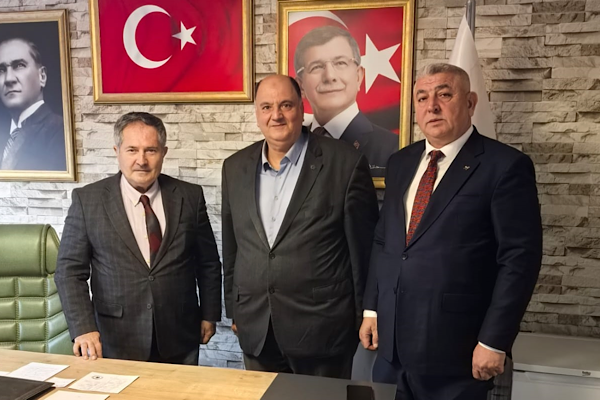 Demokrat Parti ve Gelecek Partisi Bursa’da bir araya geldi