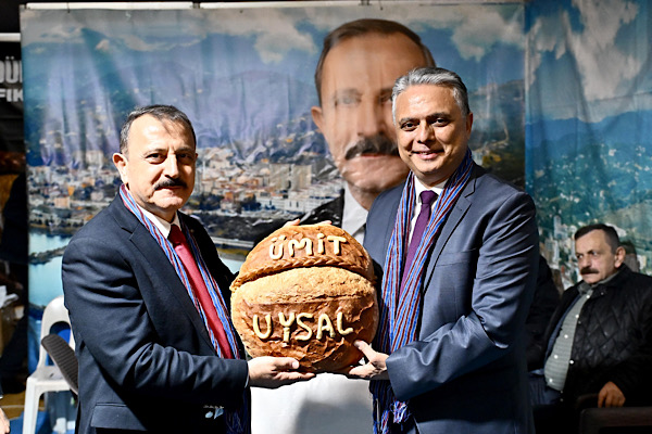 Başkan Uysal, Trabzon Tanıtım Günleri’ne katıldı