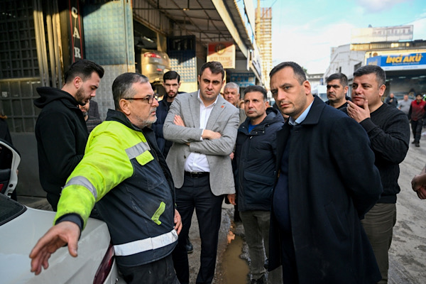 Bornova’da şiddetli yağış sonrası saha incelemeleri yapıldı